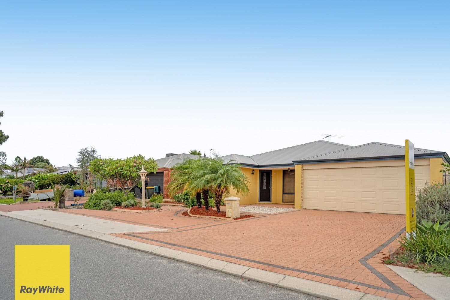 27 Whimbrel Parade, Bennett Springs WA 6063, Bennett Springs - Thumbnail 2