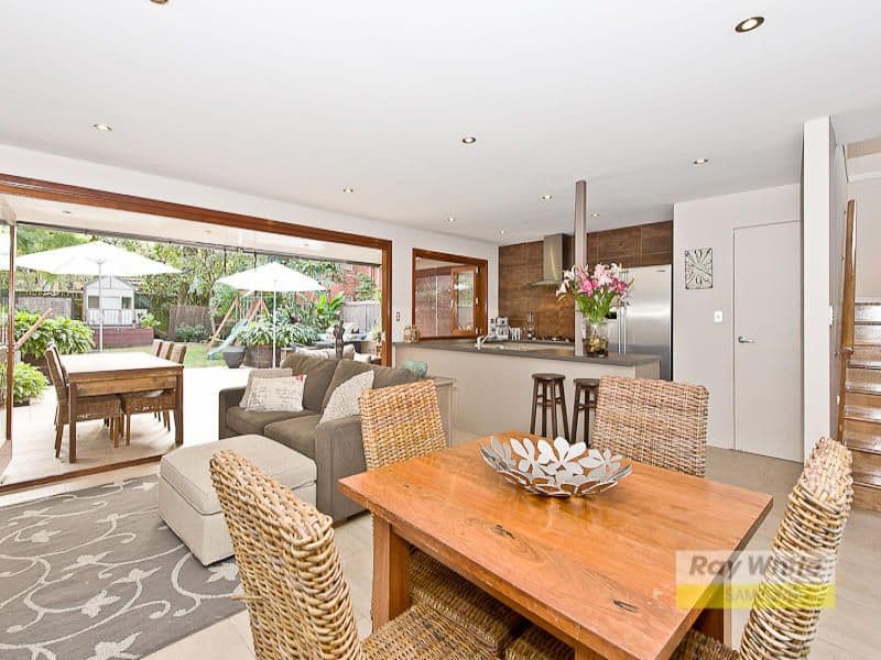 36 Nudgee Road, HAMILTON QLD 4007, Hamilton - Thumbnail 2