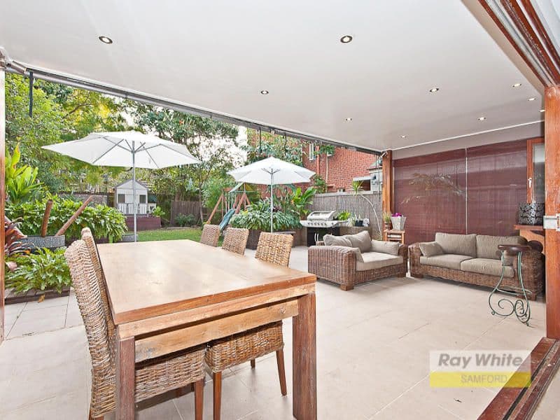 36 Nudgee Road, HAMILTON QLD 4007, Hamilton - Thumbnail 3