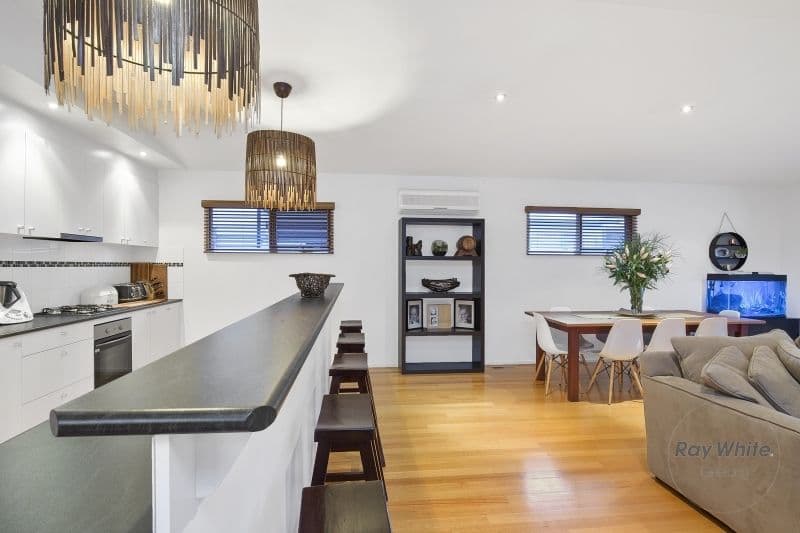 190 Autumn Street, Geelong West VIC 3218, Geelong West - Thumbnail 3