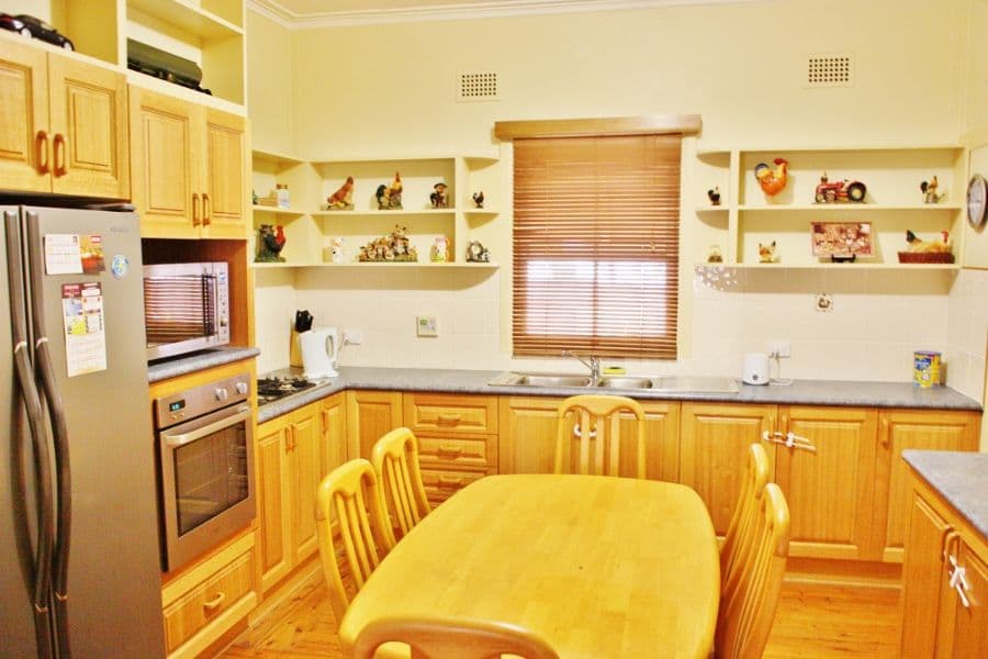 173 Nasmyth Street, YOUNG NSW 2594, Young - Thumbnail 3