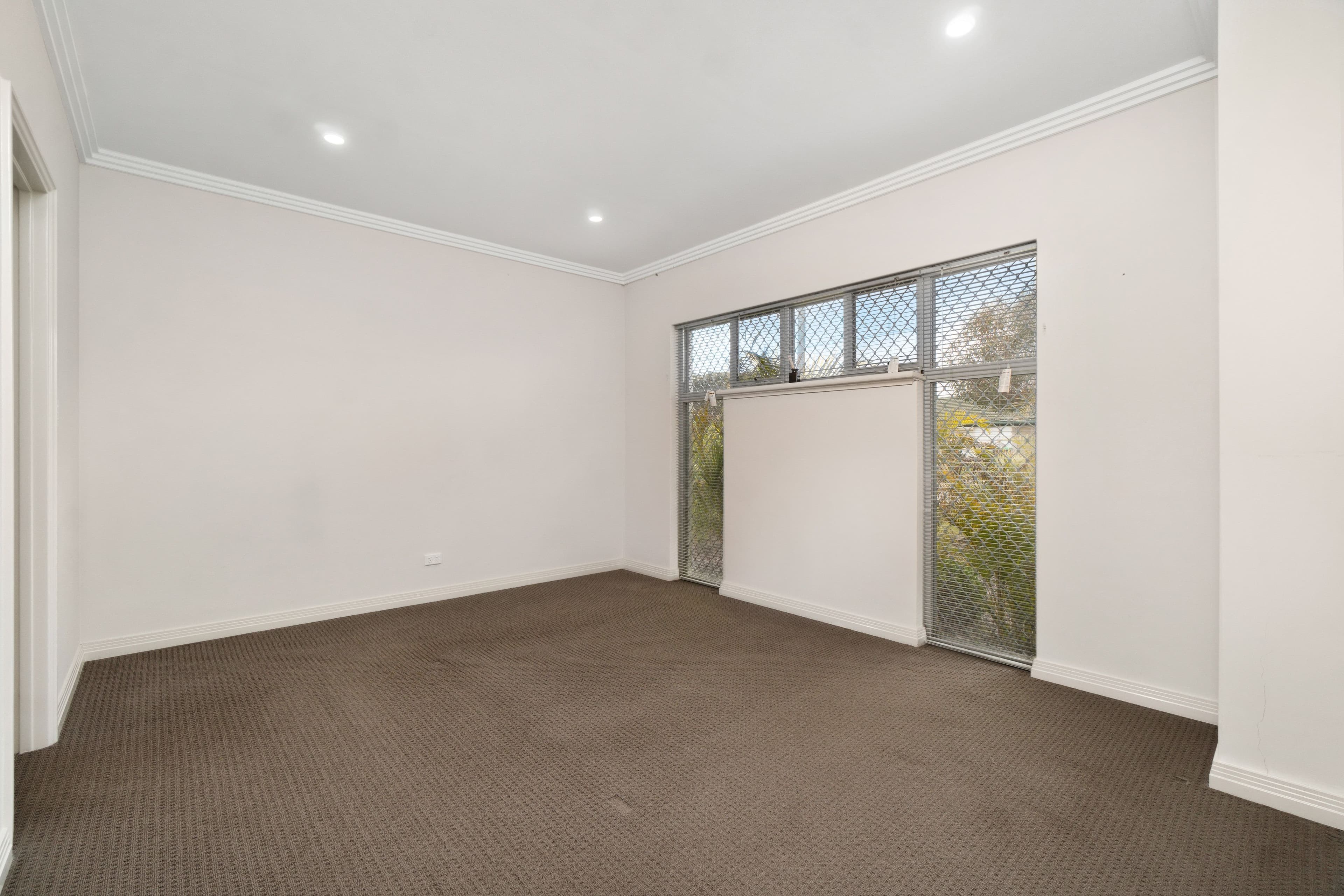 8 Peddie Place, Balga WA 6061, Balga - Thumbnail 7