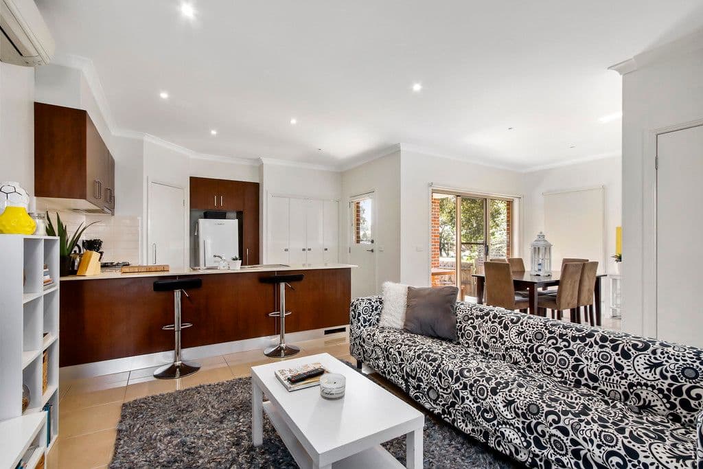 11 Bowen Road, Lilydale VIC 3140, Lilydale - Thumbnail 2