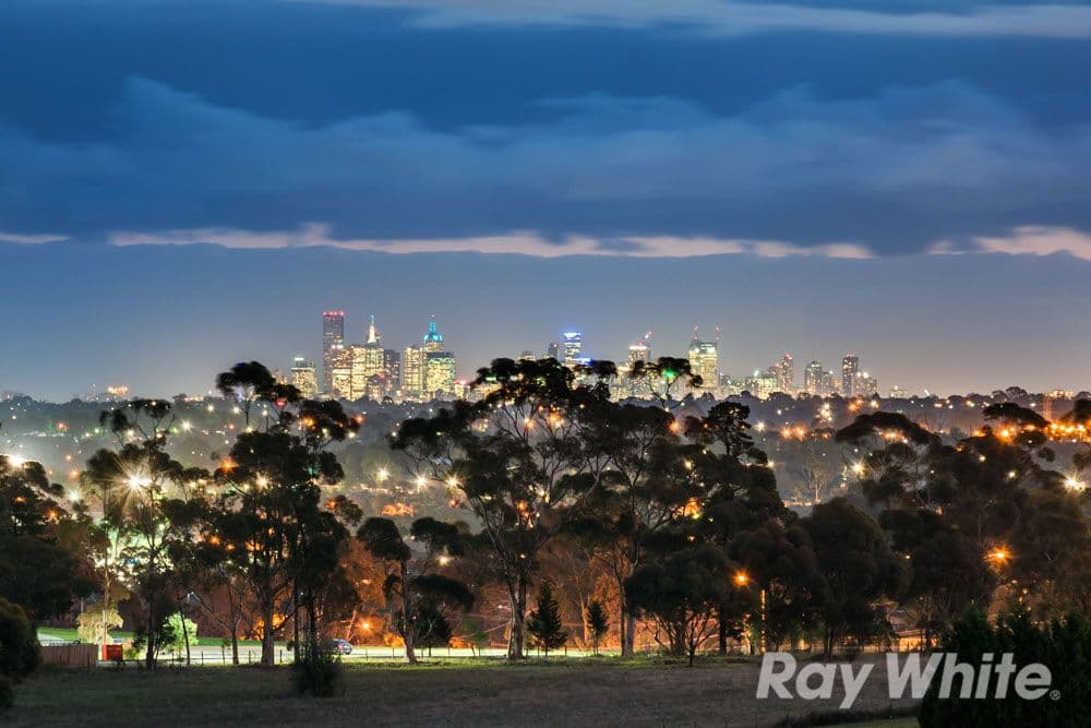 29 Viewgrand Way, Greensborough VIC 3088, Greensborough - Thumbnail 2