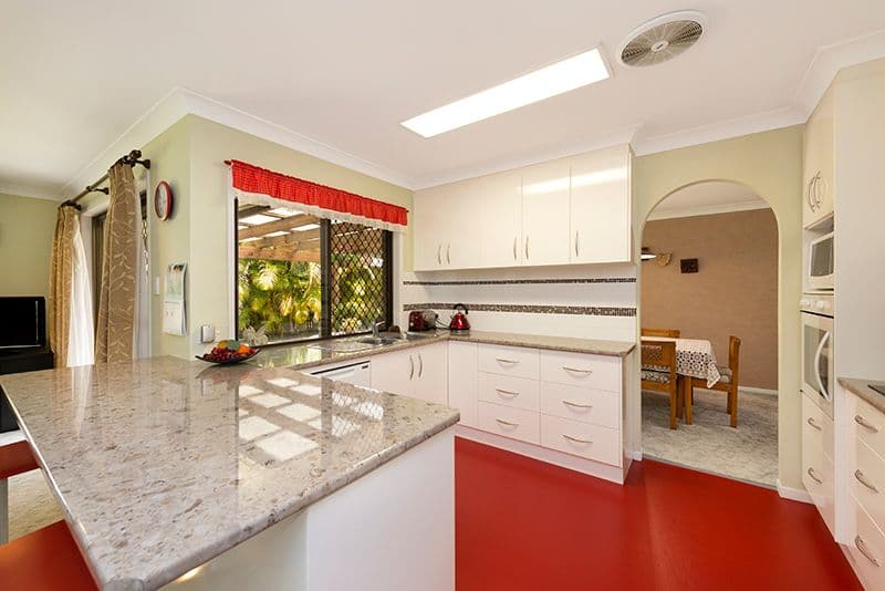 8 Trawalla Street, The Gap QLD 4061, The Gap - Thumbnail 2