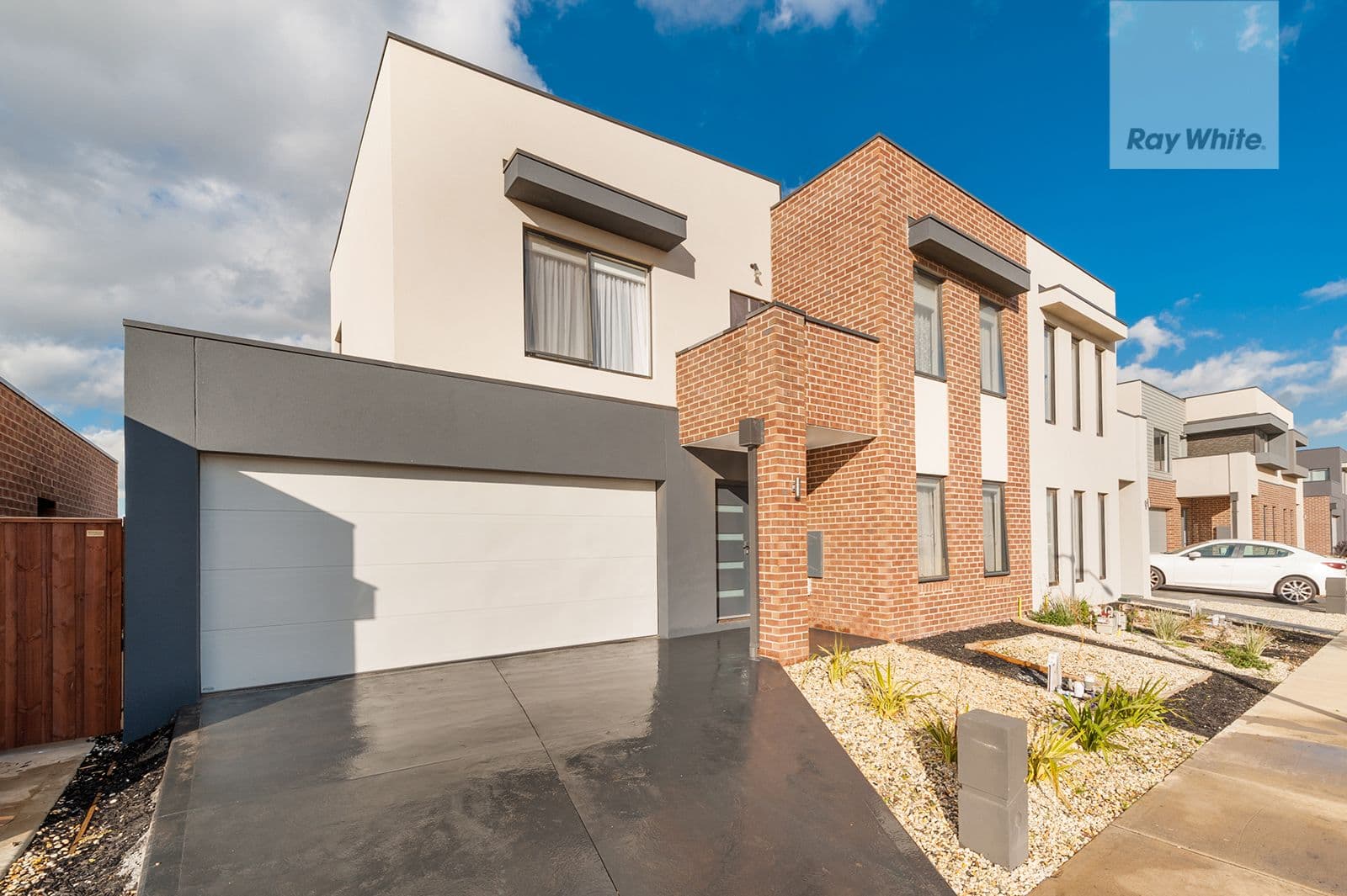 10 Landsdowne Avenue, Mickleham VIC 3064, Mickleham - Image 1