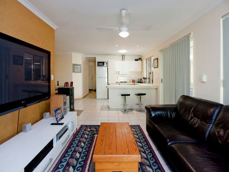 6 Treffone Street, REDCLIFFE WA 6104, Redcliffe - Thumbnail 5