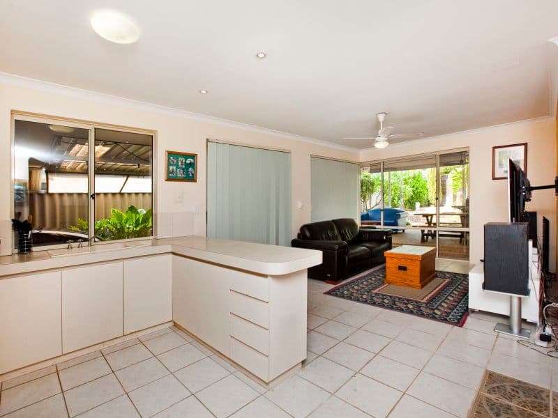 6 Treffone Street, REDCLIFFE WA 6104, Redcliffe - Thumbnail 6