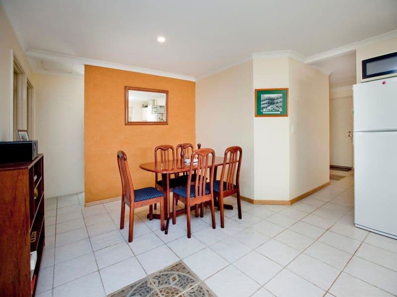 6 Treffone Street, REDCLIFFE WA 6104, Redcliffe - Thumbnail 8