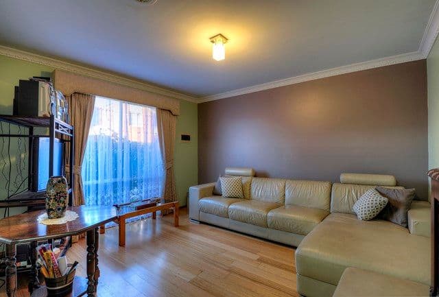 39 Elinda Place, RESERVOIR VIC 3073, Reservoir - Thumbnail 3