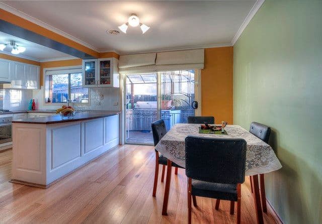 39 Elinda Place, RESERVOIR VIC 3073, Reservoir - Thumbnail 4