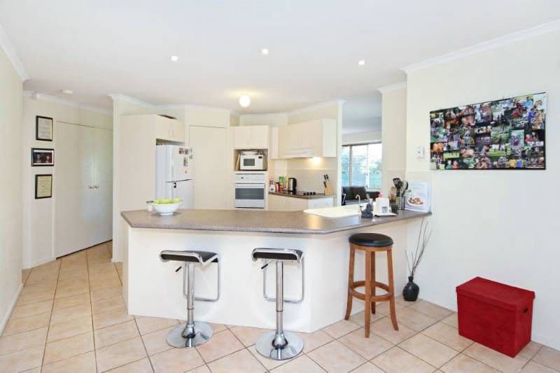 9 Sugarglider Lane, MUDGEERABA QLD 4213, Mudgeeraba - Thumbnail 2
