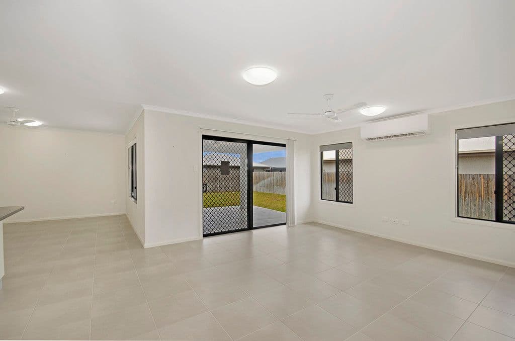 7 Lanikai Place, Mount Low QLD 4818, Mount Low - Thumbnail 2