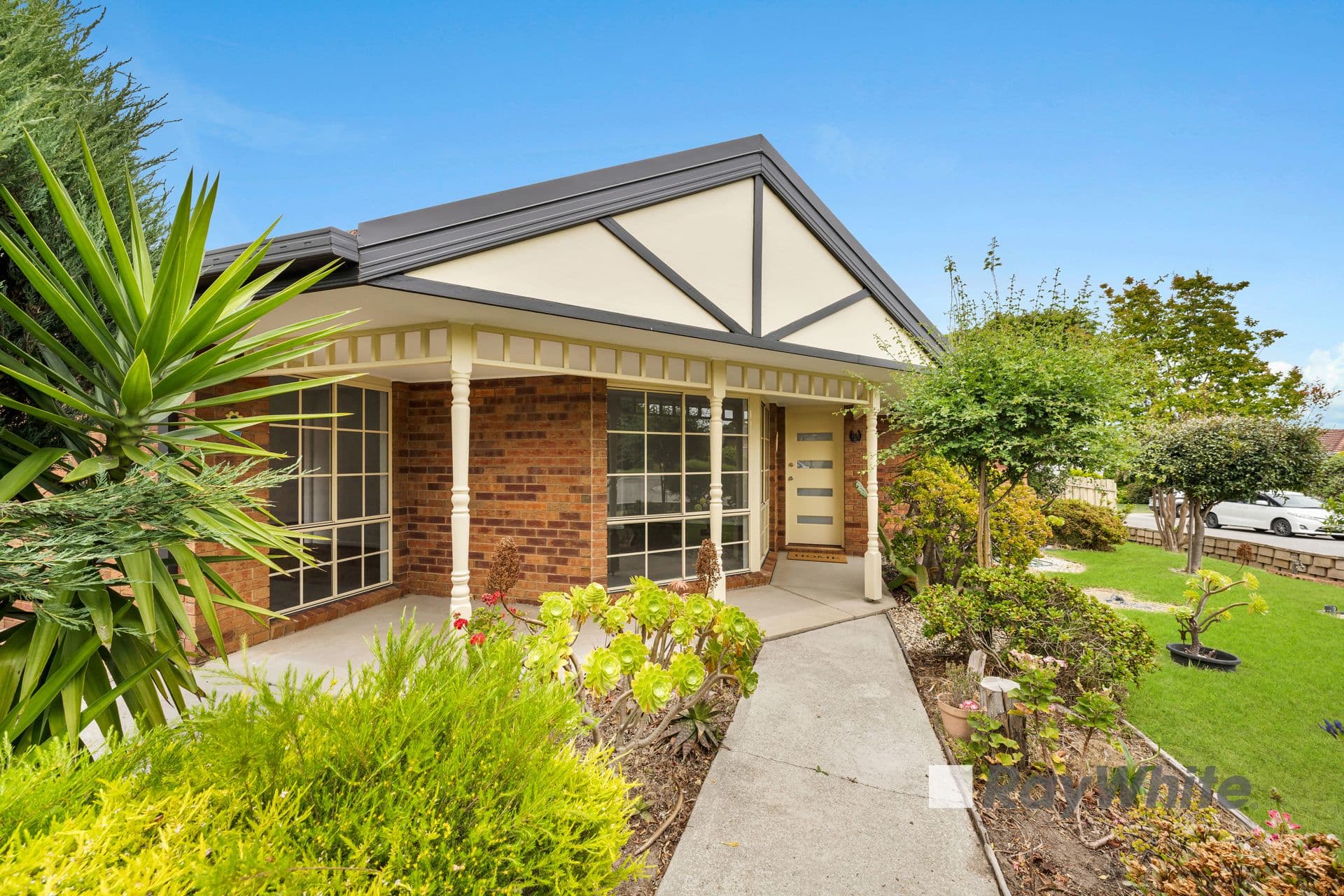 9 Yoni Court, Hallam VIC 3803, Hallam - Thumbnail 2