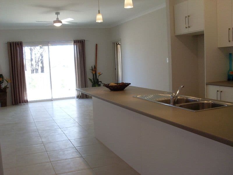 54 Smugglers Drive, SEAFORD RISE SA 5169, Seaford Rise - Thumbnail 5
