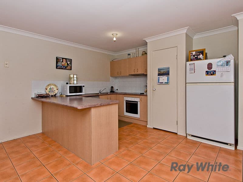 3 Walter Street, REDCLIFFE QLD 4020, Redcliffe - Thumbnail 3