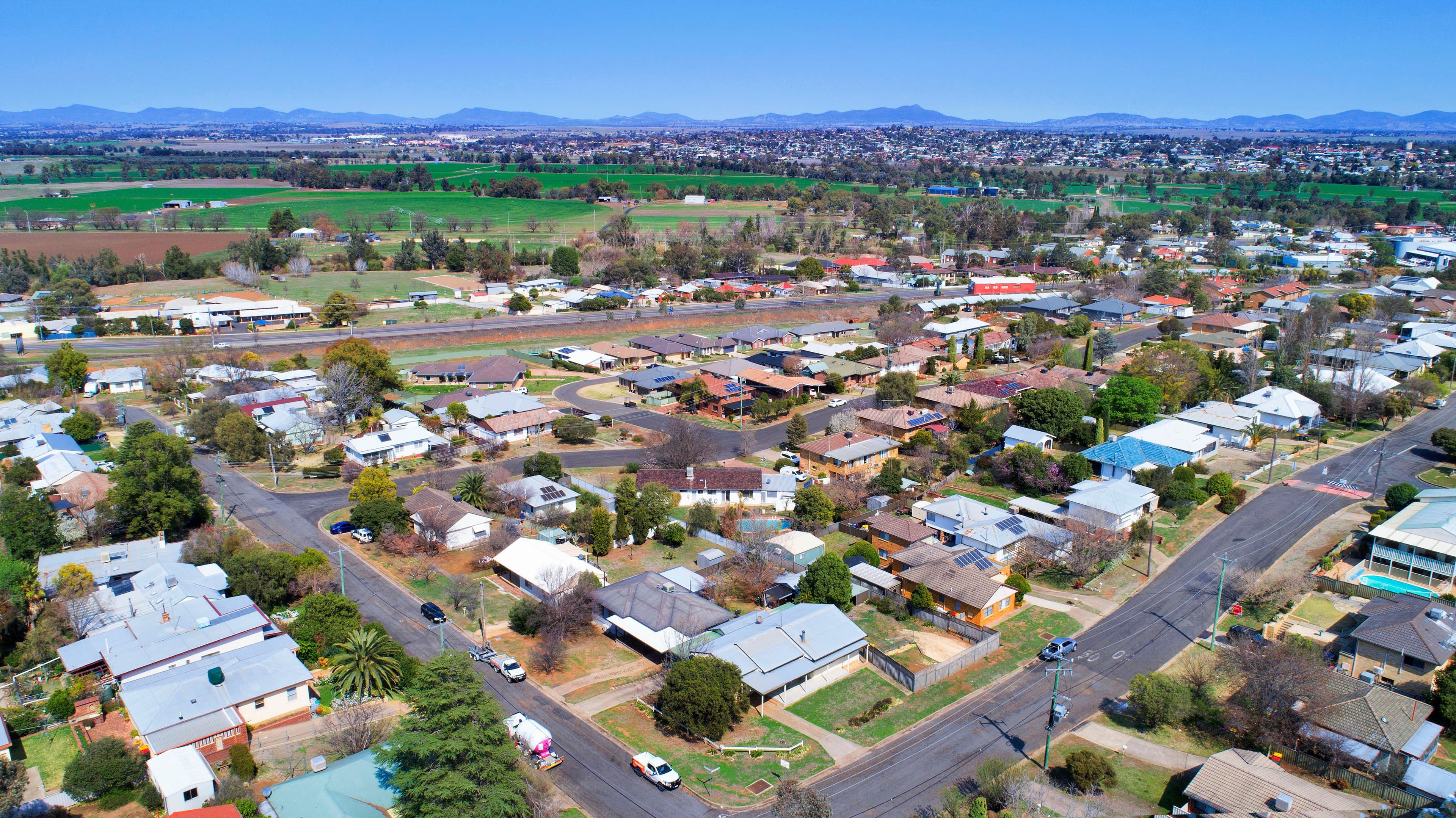 1 Sapphire Crescent, Tamworth NSW 2340, Tamworth - Image 1