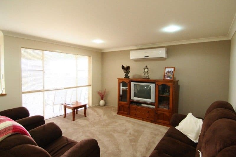 3 Carla Crescent, WESTBROOK QLD 4350, Westbrook - Thumbnail 8