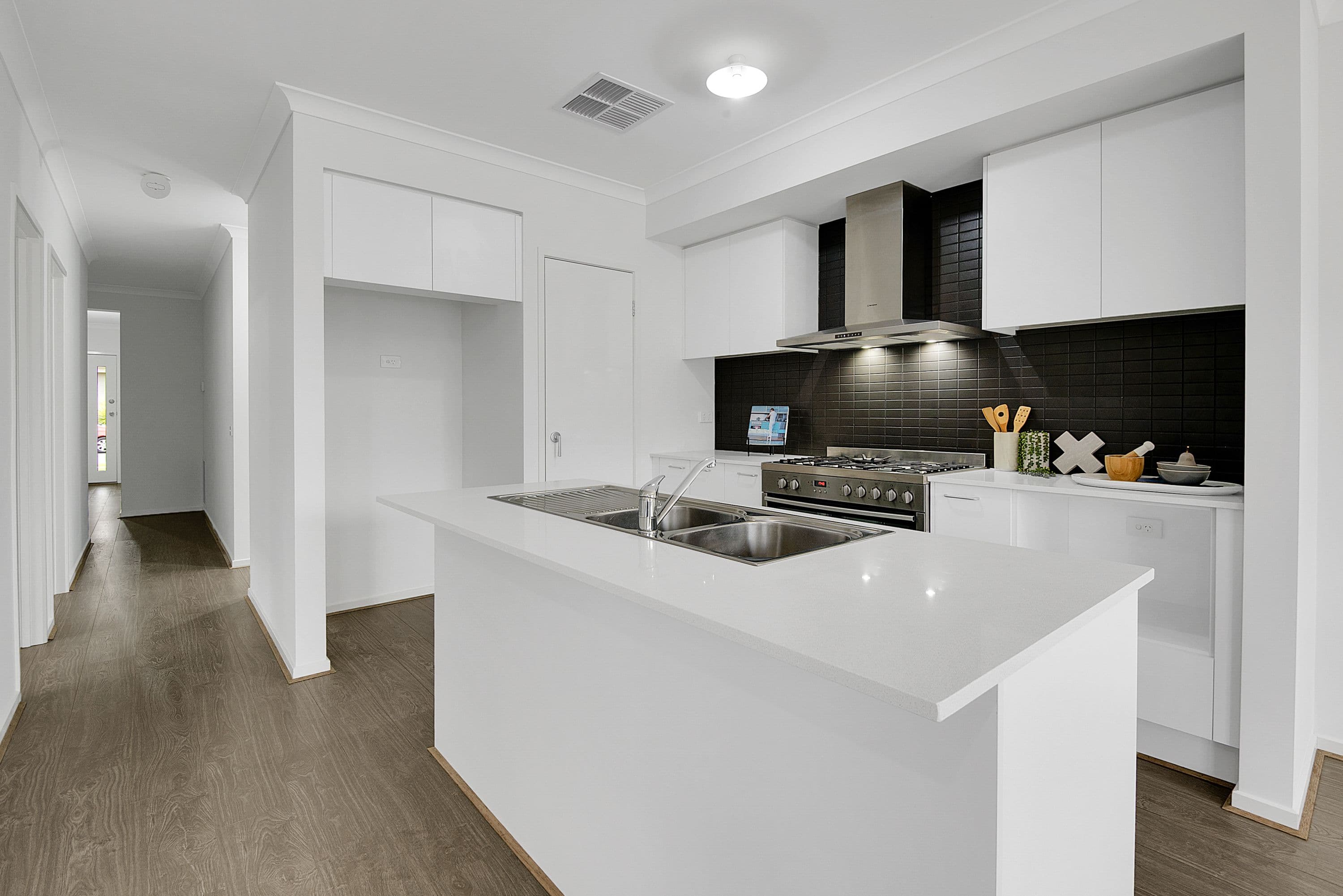 47 Loudon Circuit, Craigieburn VIC 3064, Craigieburn - Thumbnail 3