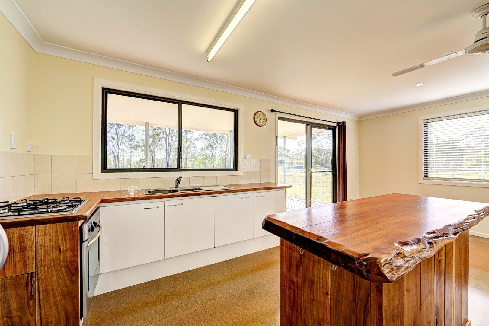 14 Bishop Drive, BUCCA QLD 4670, Bucca - Thumbnail 3
