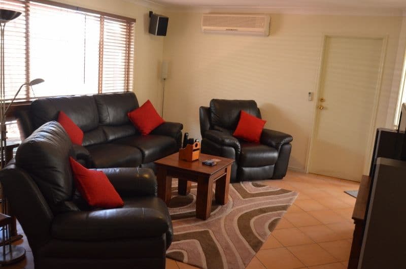 166 Greenacre Drive, Arundel QLD 4214, Arundel - Thumbnail 3