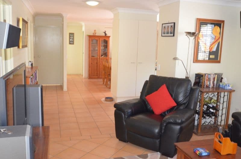 166 Greenacre Drive, Arundel QLD 4214, Arundel - Thumbnail 4