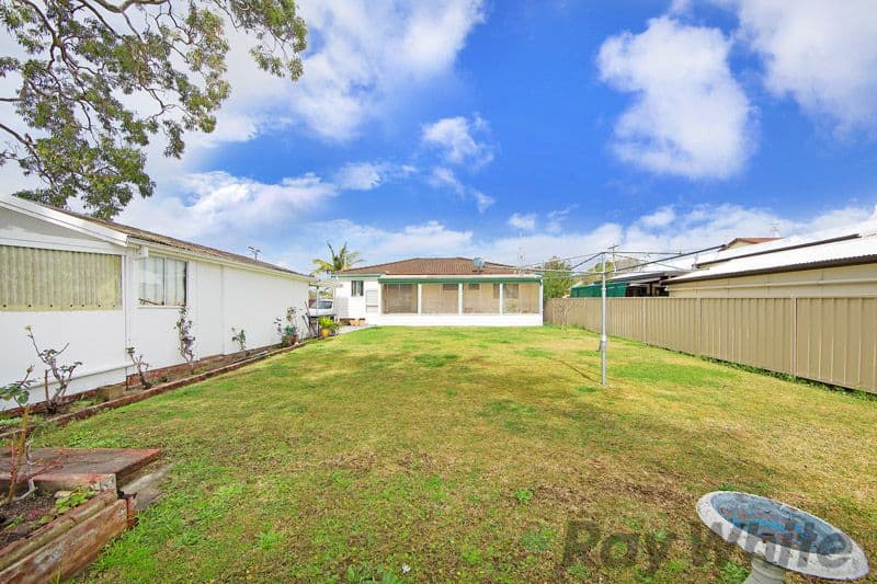 9 Avonlea Avenue, GOROKAN NSW 2263, Gorokan - Thumbnail 5