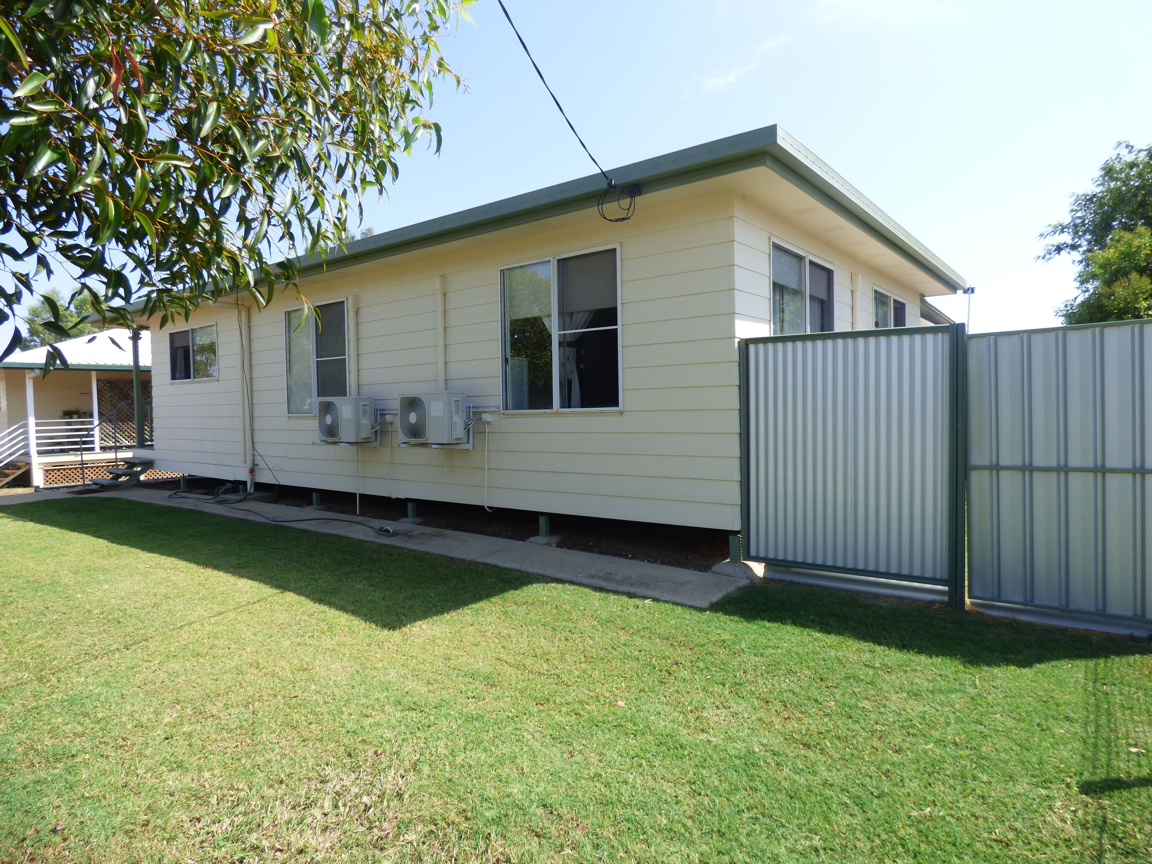 7 Robusta Drive, Roma QLD 4455, Roma - Thumbnail 2