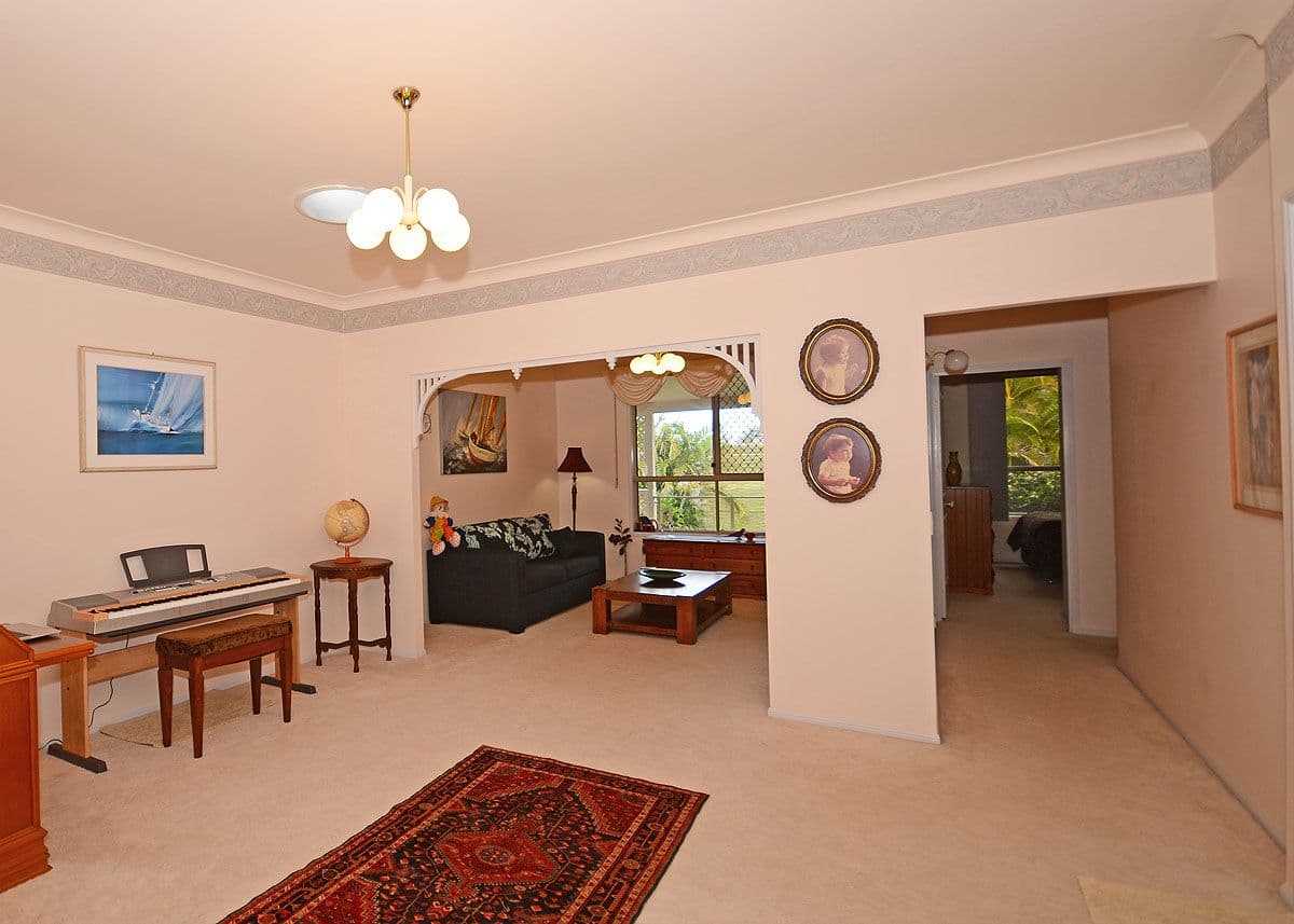4 Ungowa Avenue, Pialba QLD 4655, Pialba - Thumbnail 5