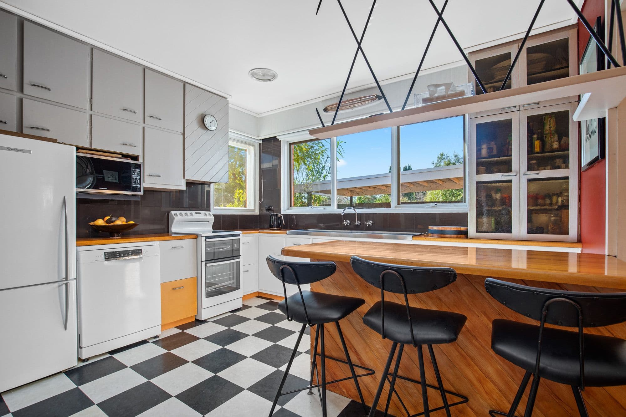 6 Scotsburn Grove, Werribee VIC 3030, Werribee - Thumbnail 7