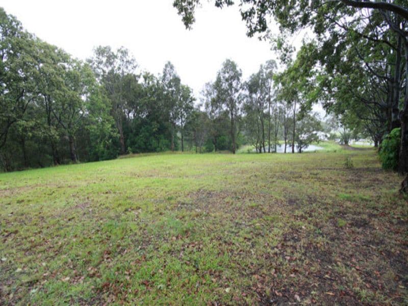 10 Celestial Court VALDORA QLD, Valdora - Image 1