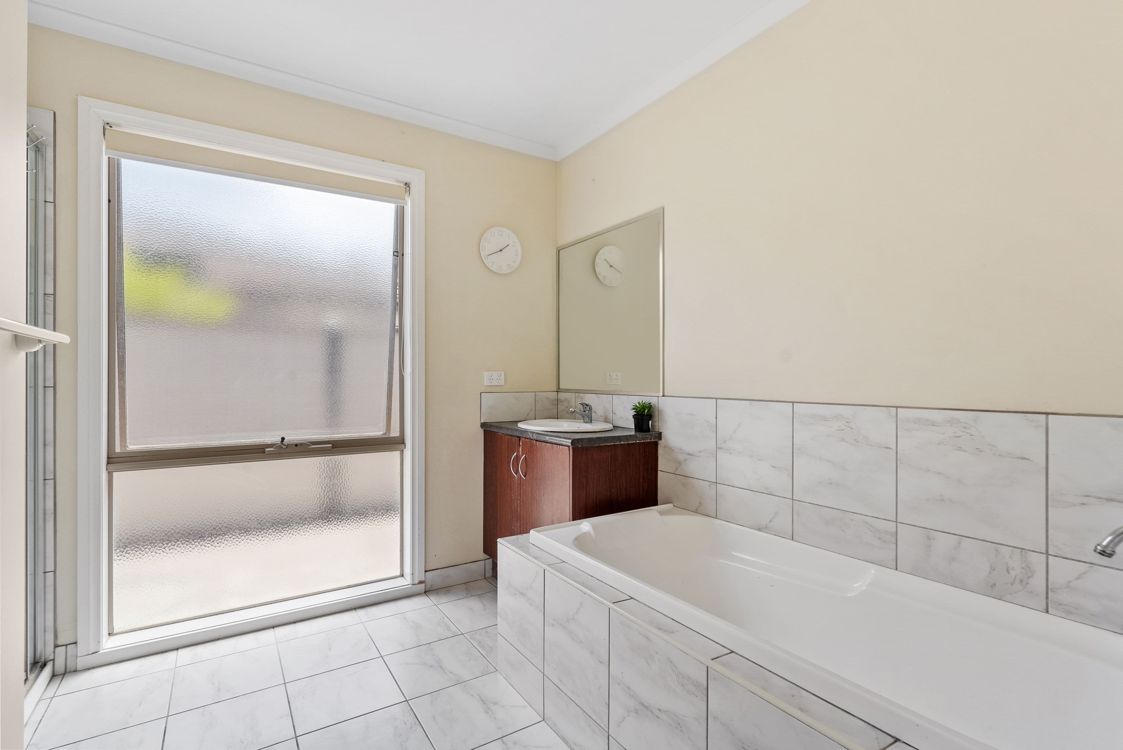 30 Two Creek Drive, Epping VIC 3076, Epping - Thumbnail 8
