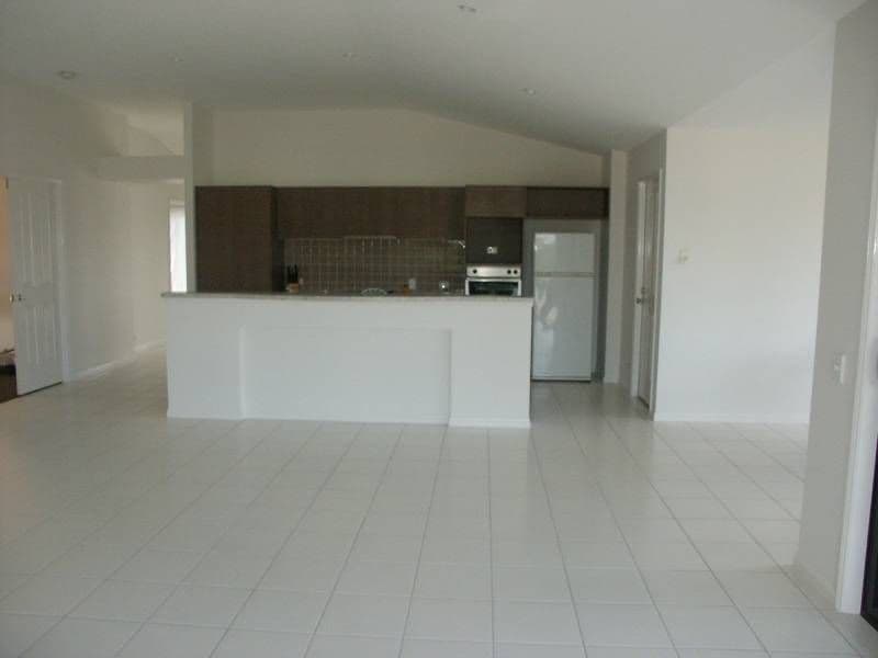 3 Tivoli Place, FERNY GROVE QLD 4055, Ferny Grove - Thumbnail 2