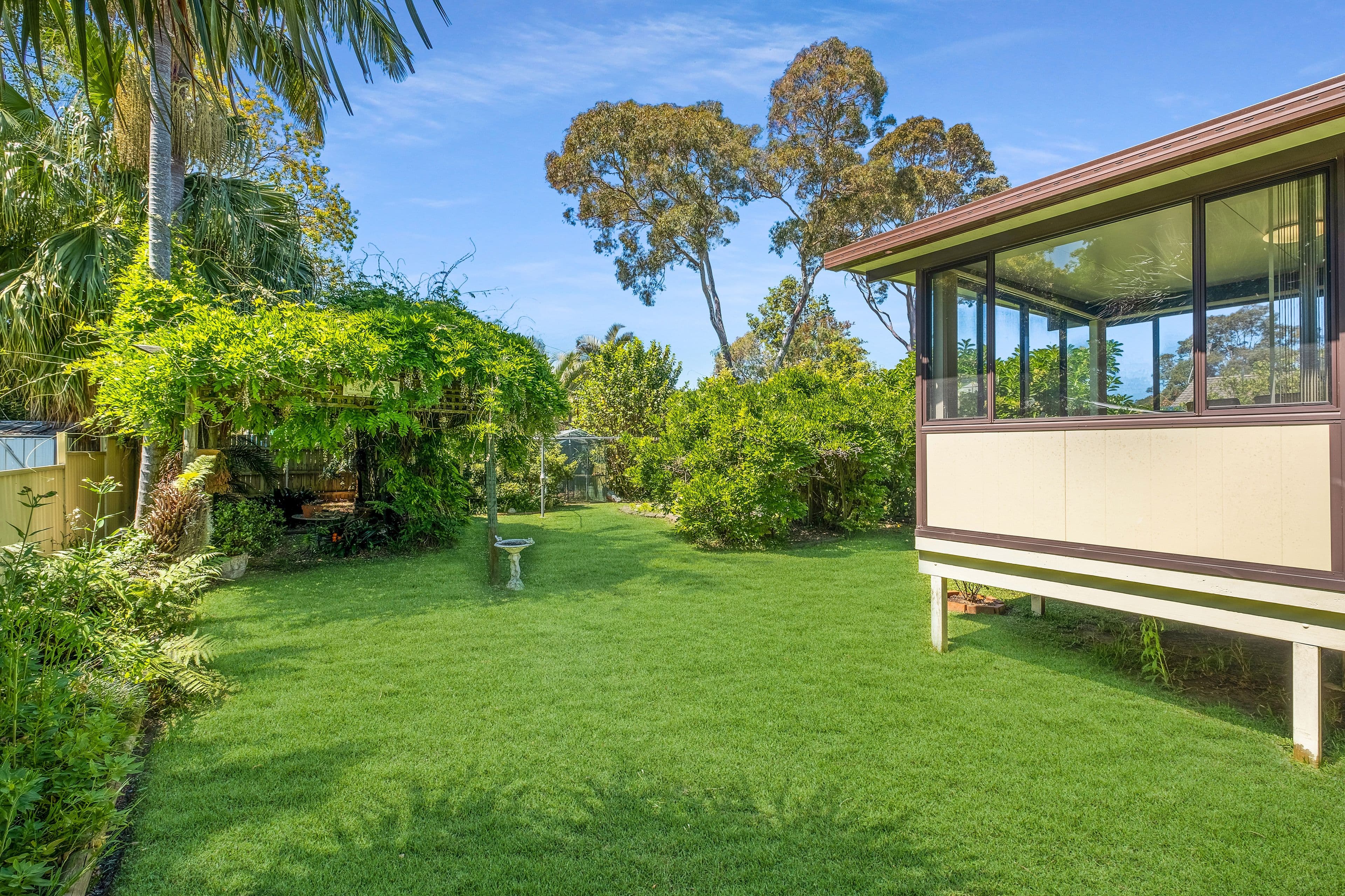 39 Kerry Crescent, Berkeley Vale - Thumbnail 2