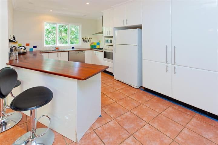 24 Oates Avenue, HOLLAND PARK QLD 4121, Holland Park - Thumbnail 4