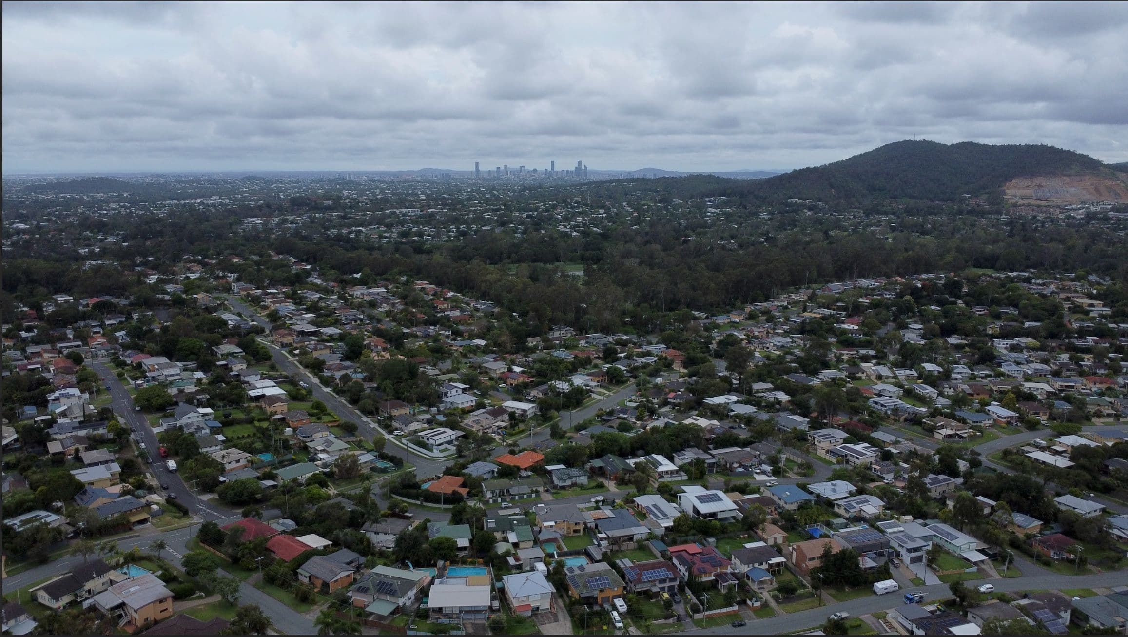 13 Derrima Crescent, Ferny Hills QLD 4055, Ferny Hills - Thumbnail 2