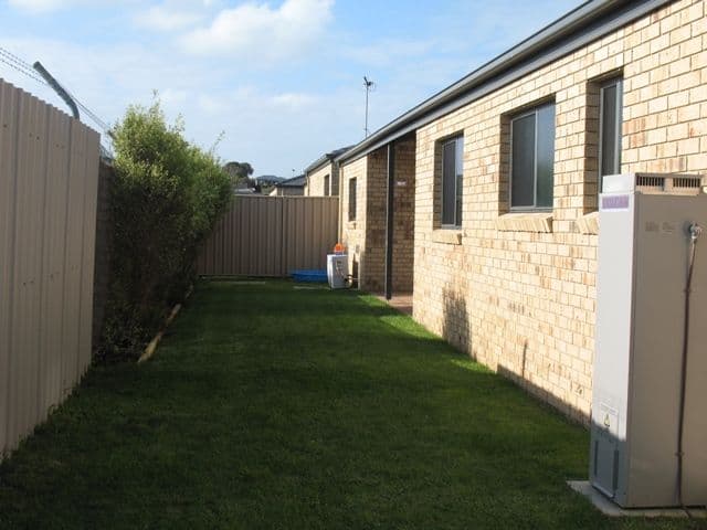 12 Maycarn Court, WARRNAMBOOL VIC 3280, Warrnambool - Thumbnail 4