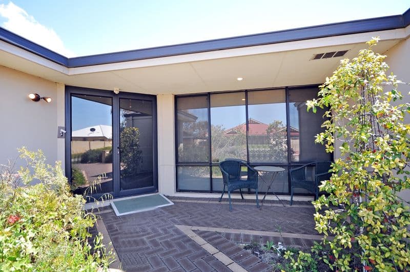 4 Abercrombie Terrace, Ellenbrook WA 6069, Ellenbrook - Thumbnail 2