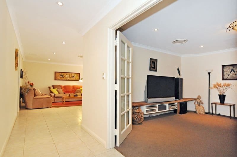 4 Abercrombie Terrace, Ellenbrook WA 6069, Ellenbrook - Thumbnail 3