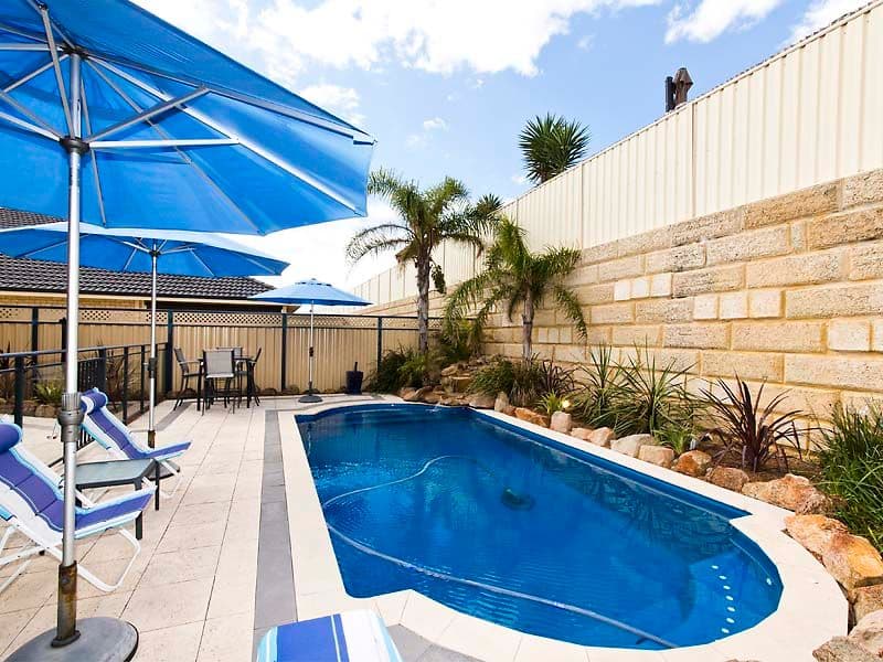 17 Lowlands Crescent, Secret Harbour WA 6173, Secret Harbour - Thumbnail 2