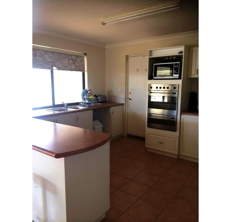 3 Granada Glade, CERVANTES WA 6511, Cervantes - Thumbnail 3