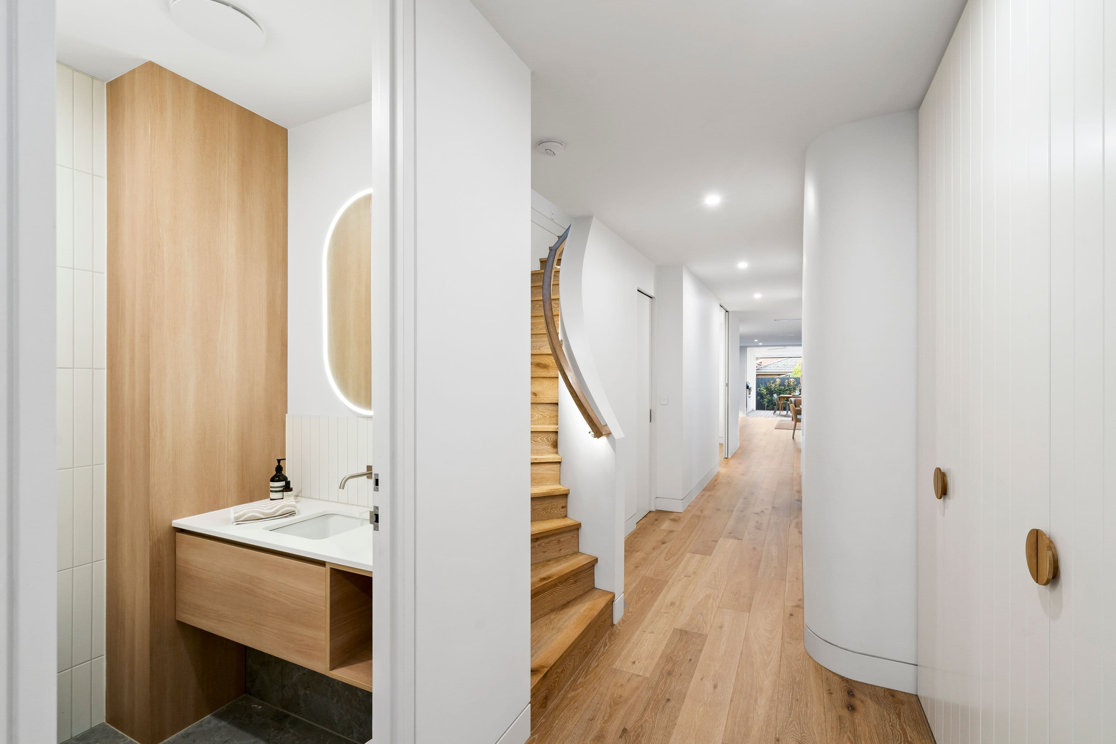 28 Percy Street, Newport VIC 3015, Newport - Thumbnail 2