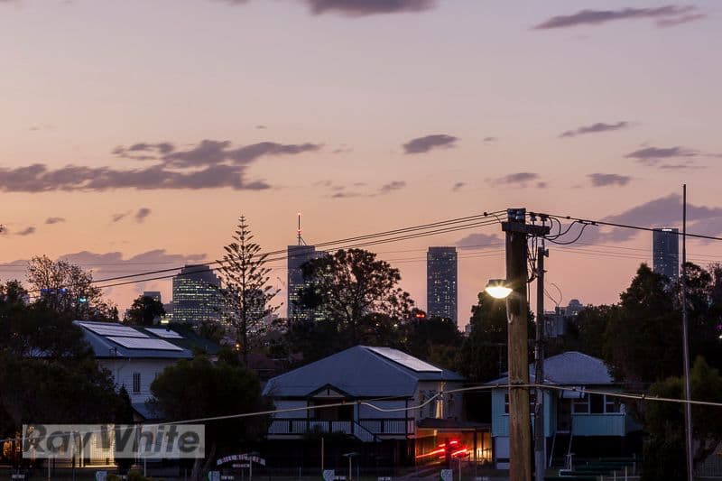 55 Harries Road, COORPAROO QLD 4151, Coorparoo - Thumbnail 3