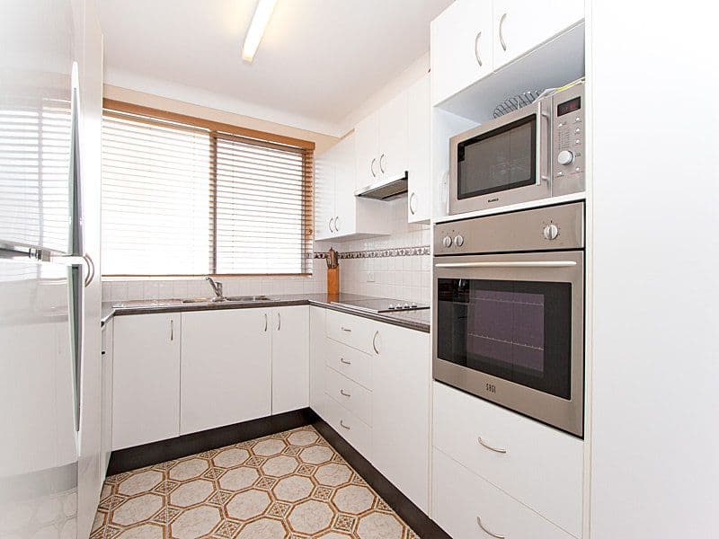 35 Cracknell Road, ANNERLEY QLD 4103, Annerley - Thumbnail 6