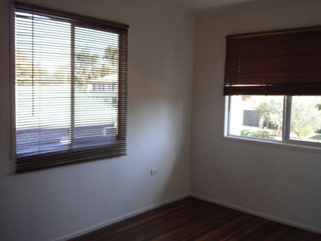 1 Woolford Place, MANLY WEST QLD 4179, Manly West - Thumbnail 7