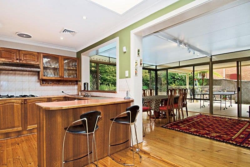 5 Curtis Close, CHERRYBROOK NSW 2126, Cherrybrook - Thumbnail 2