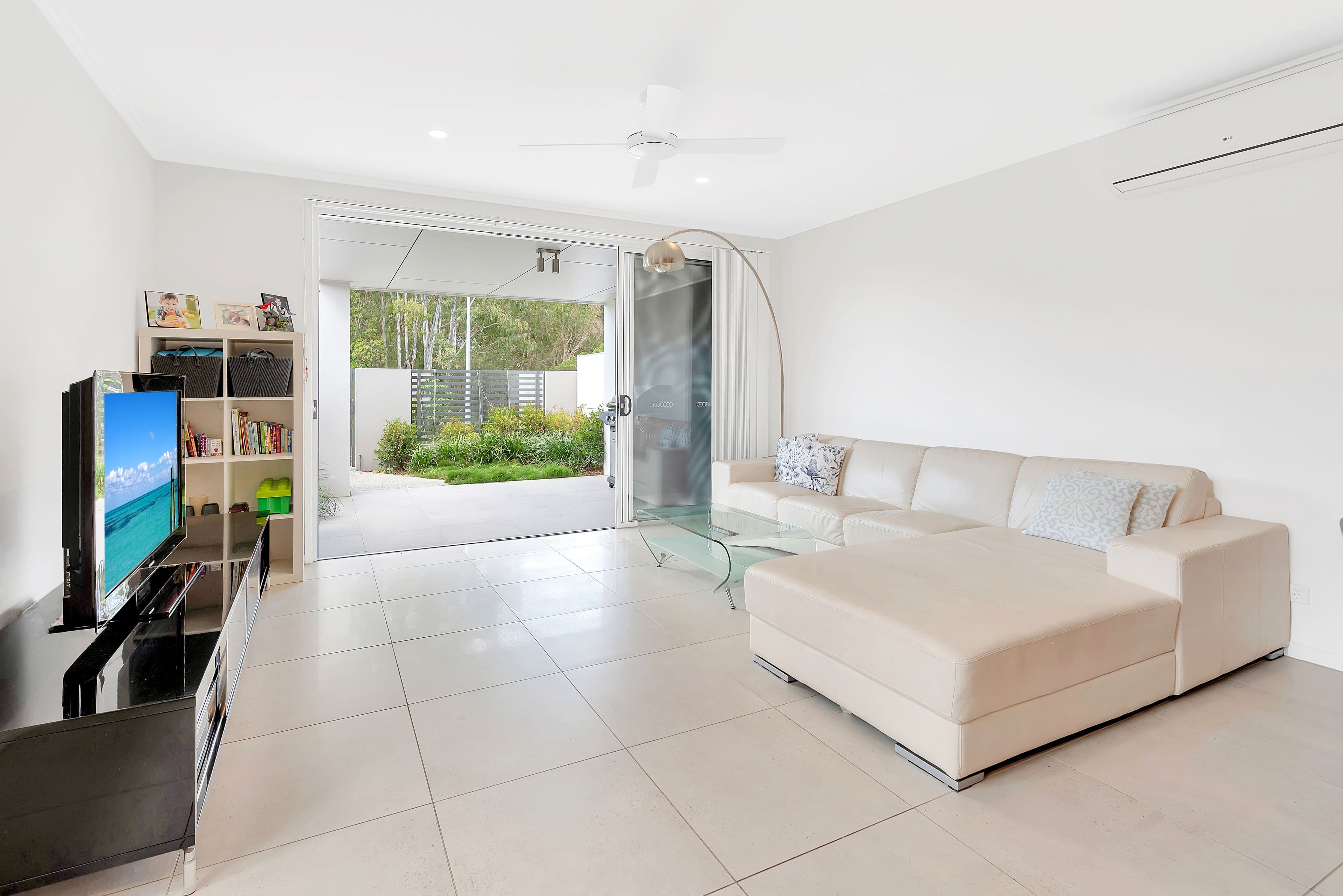 34 Florabella Drive, Robina QLD 4226, Robina - Thumbnail 5
