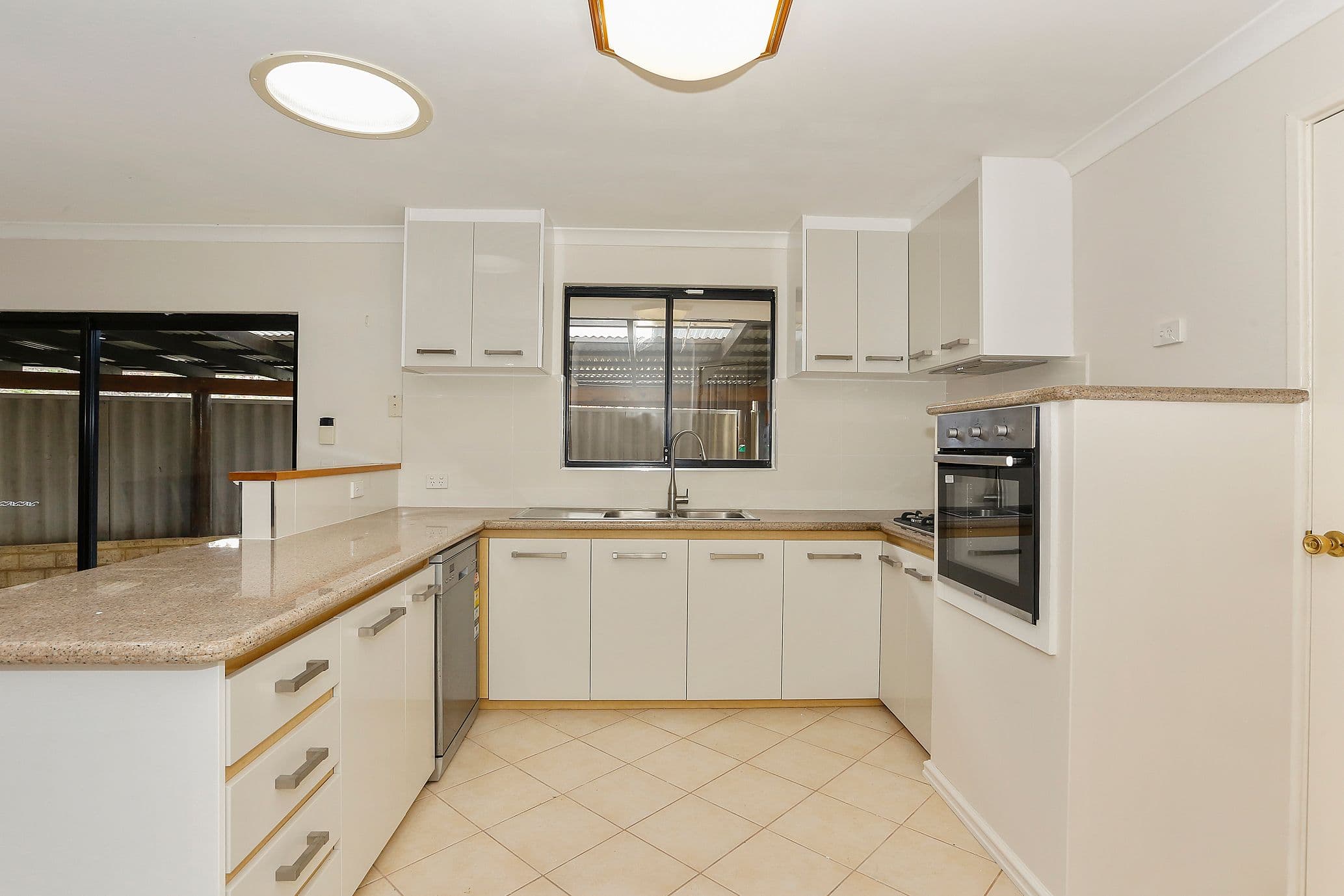 19 Rosedale Vista, Hocking WA 6065, Hocking - Thumbnail 5