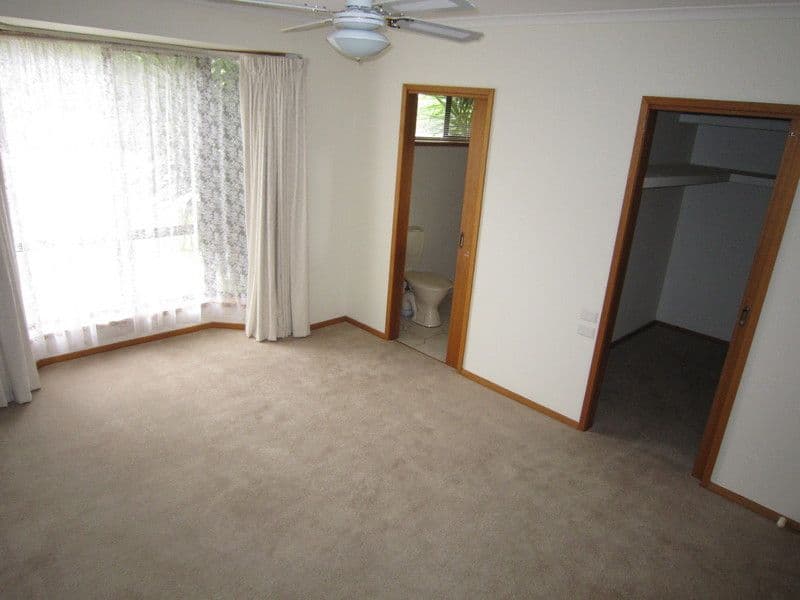 282 Anstruther Street, ECHUCA VIC 3564, Echuca - Thumbnail 8