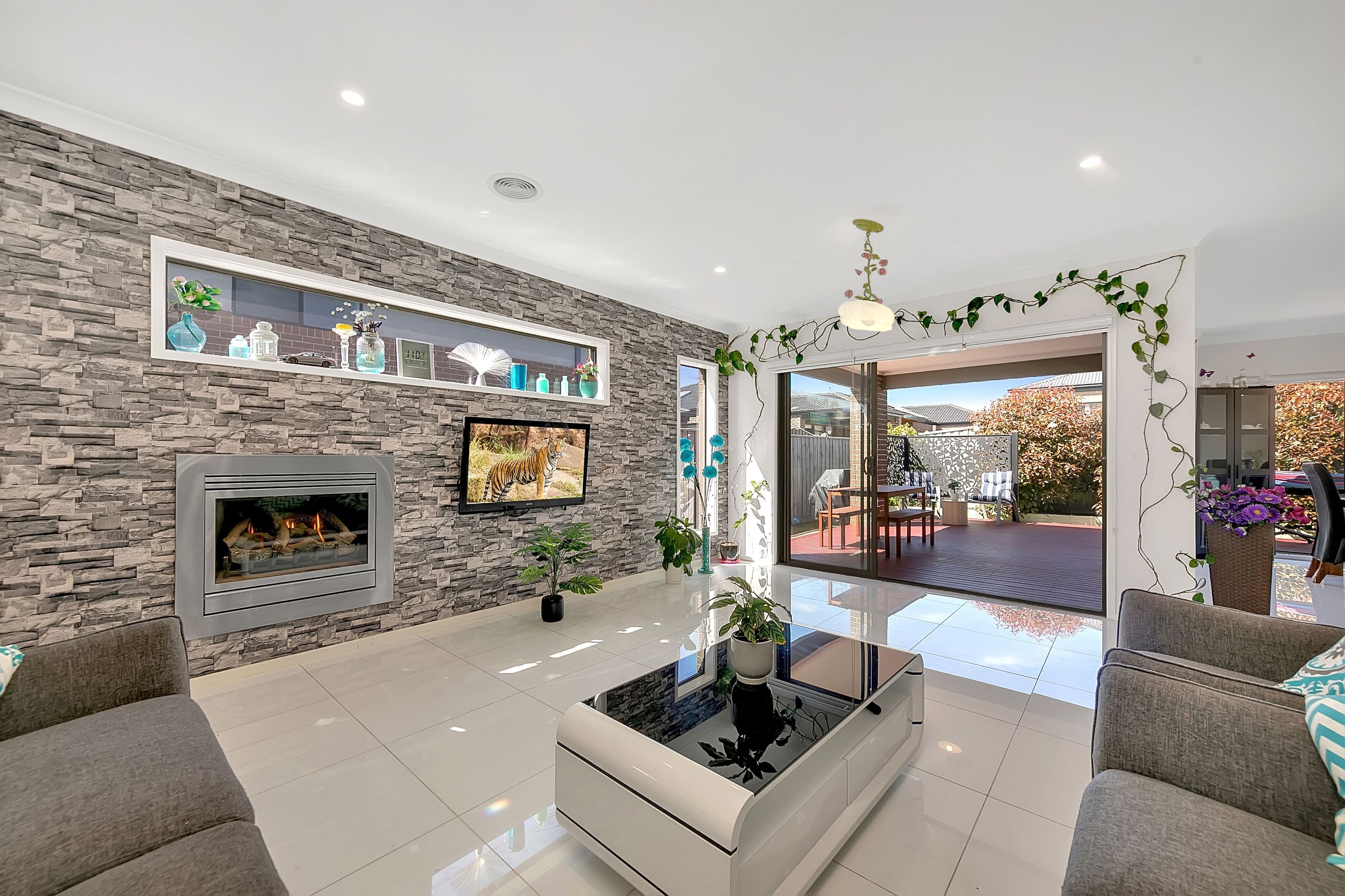14 Enderby Drive, Mickleham VIC 3064, Mickleham - Thumbnail 4
